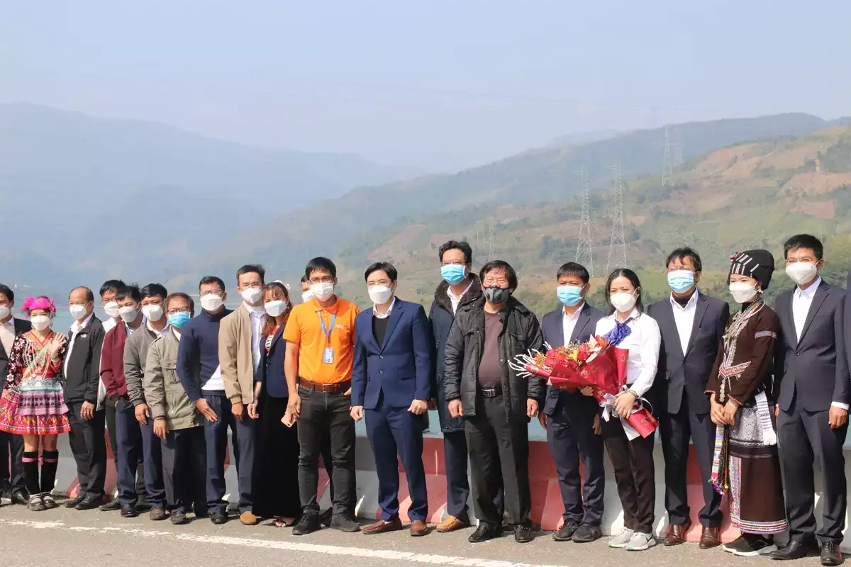 Lai Châu – Đón đoàn khách du lịch Tây Nam Bộ