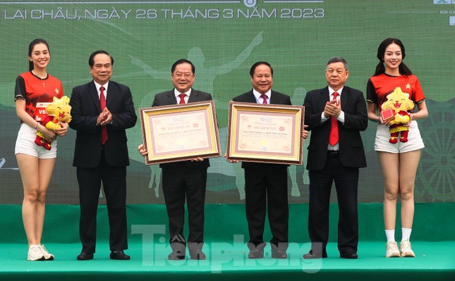 Giải chạy Tiền Phong Marathon tại Lai Châu xác lập kỷ lục