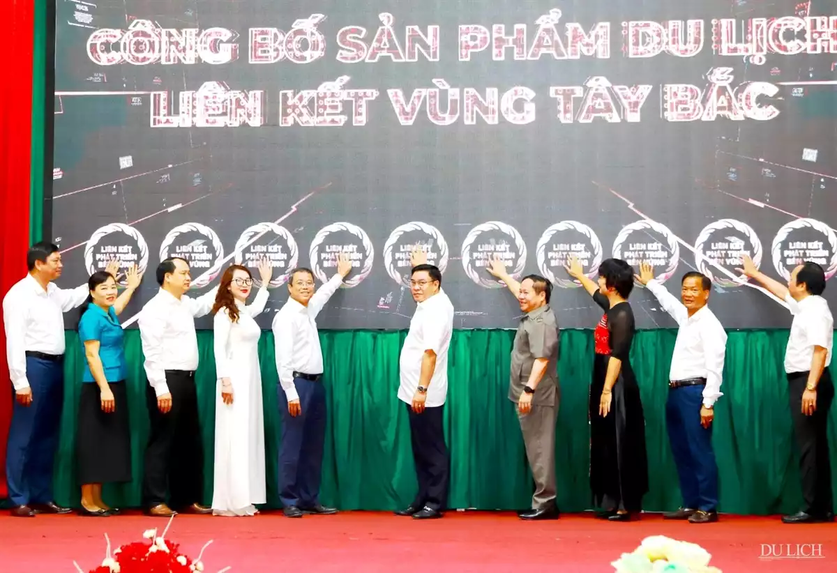 Phát huy giá trị ruộng bậc thang Tây Bắc trong liên kết phát triển du lịch
