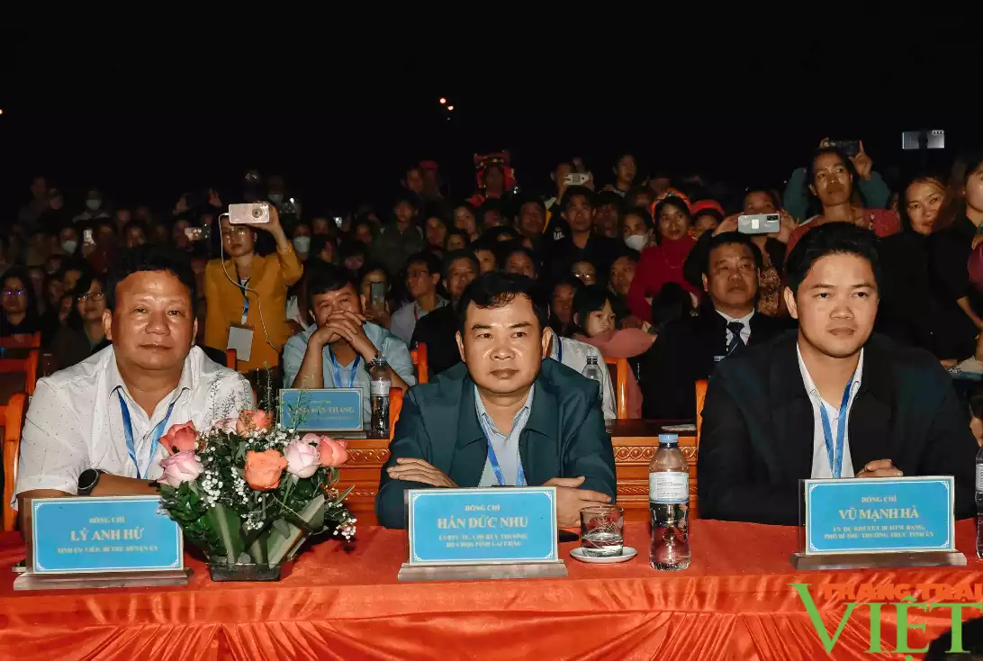 Lung linh sắc màu văn hóa các dân tộc nơi thượng nguồn sông Đà