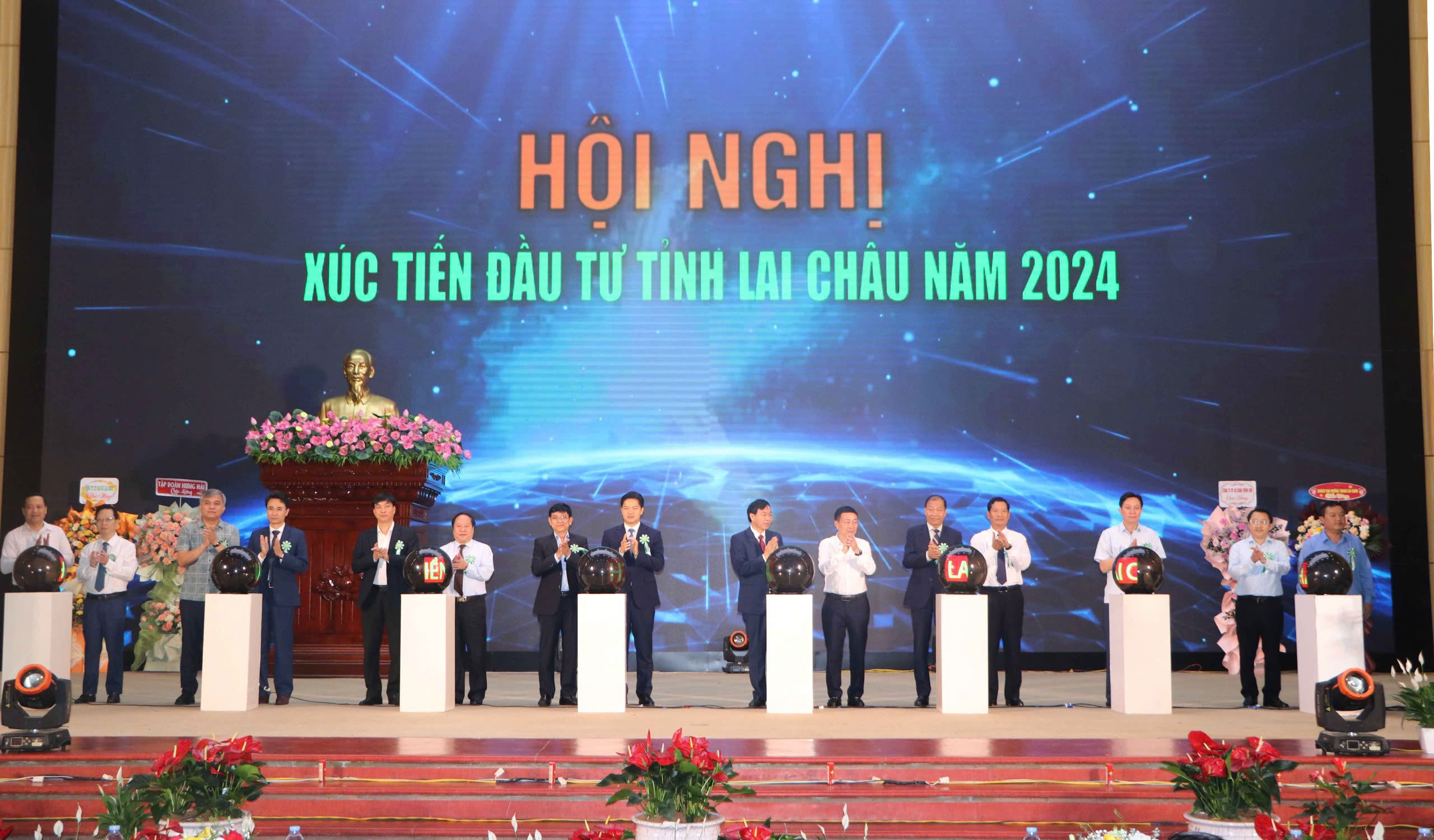 Hội nghị Xúc tiến đầu tư tỉnh Lai Châu năm 2024: Giới thiệu tiềm năng, thế mạnh và thu hút đầu tư.