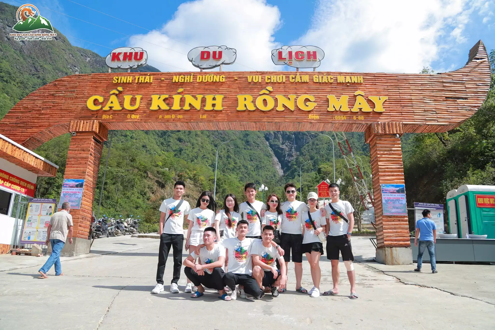 Cầu kính Rồng Mây - Kết nối vẻ đẹp thiên nhiên và cảm giác chinh phục