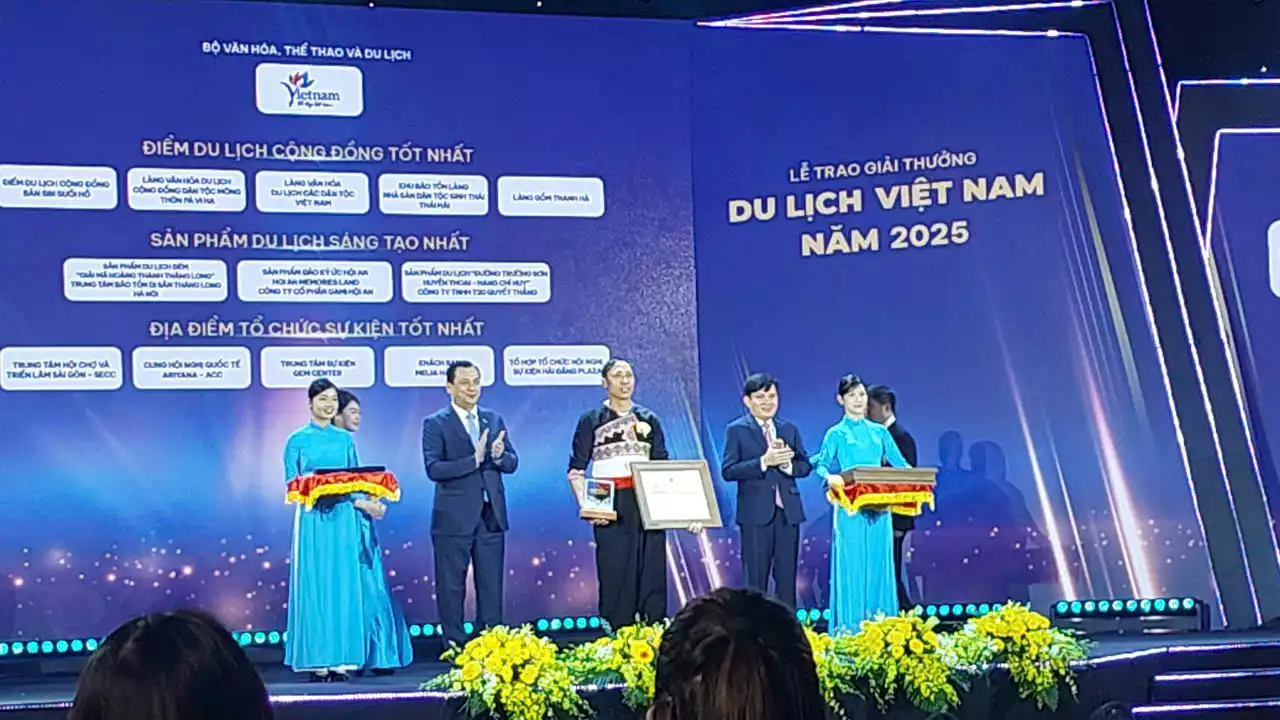 Điểm Du lịch cộng đồng bản Sin Suối Hồ – Lai Châu đạt danh hiệu “Điểm du lịch cộng đồng tốt nhất”