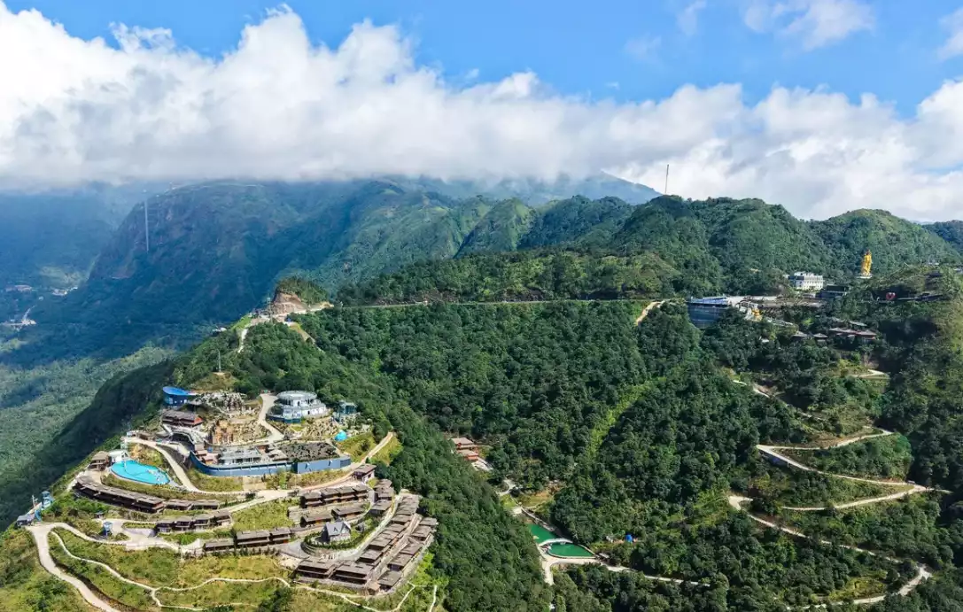 Cổng trời Ô Quy Hồ nâng tầm trải nghiệm trong hành trình Caravan Xuân kết nối 2026