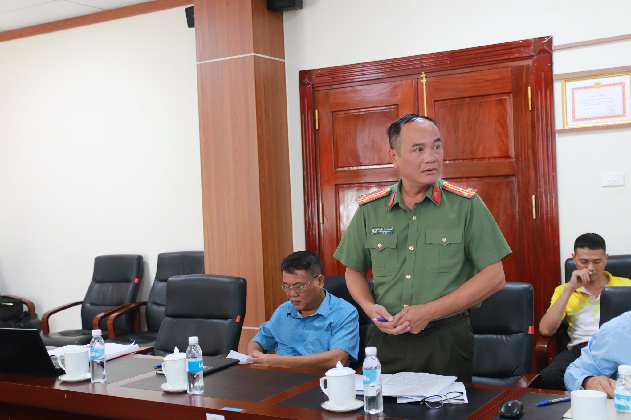 Có thể là hình ảnh về văn bản